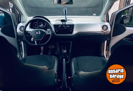 Autos - Volkswagen Up high 2017 Nafta 77000Km - En Venta