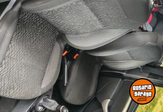 Camionetas - Renault Oroch 2016 GNC 118000Km - En Venta