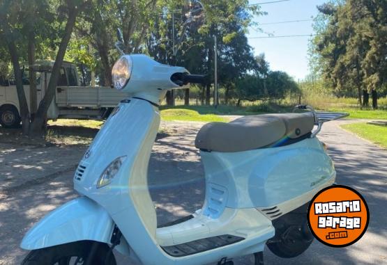 Motos - Zanella styler 150 lt 2024 Nafta 1337Km - En Venta