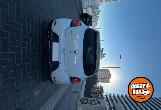 Autos - Renault Sandero rs 2017 Nafta 99000Km - En Venta