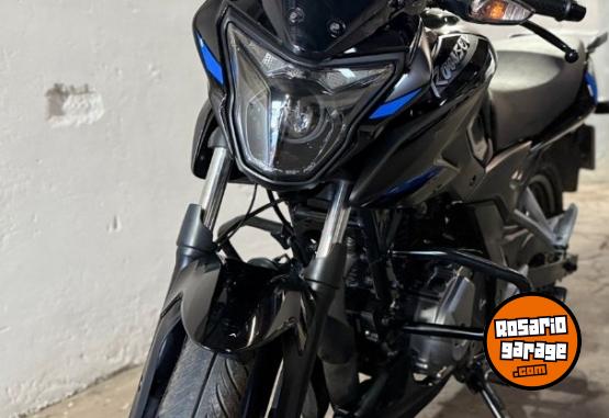 Motos - Bajaj Rouser p150 2025 Nafta 1800Km - En Venta