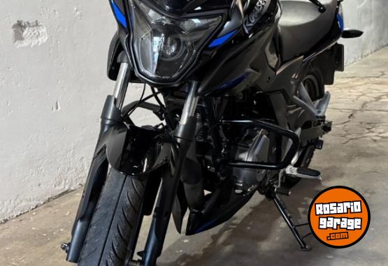 Motos - Bajaj Rouser p150 2025 Nafta 1800Km - En Venta