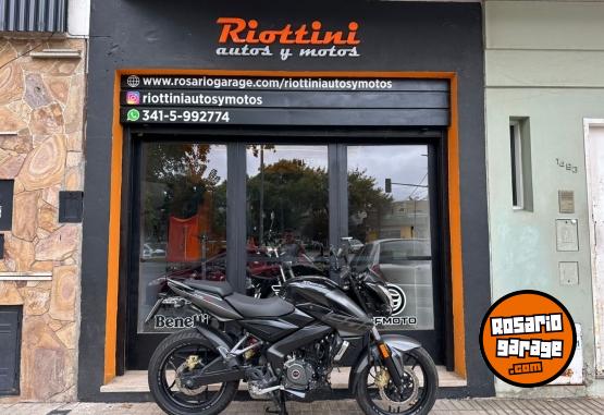 Motos - Bajaj ROUSER NS 200 2021 Nafta 5000Km - En Venta