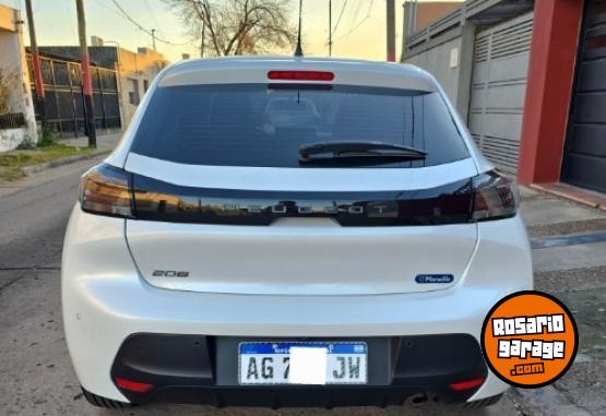 Autos - Peugeot 208 2024 Nafta 16200Km - En Venta