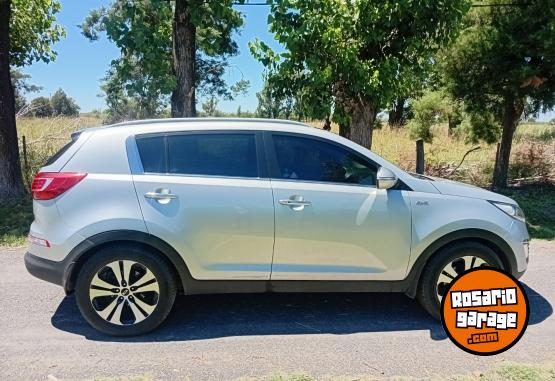 Camionetas - Kia Sportage 2014 Nafta 130000Km - En Venta