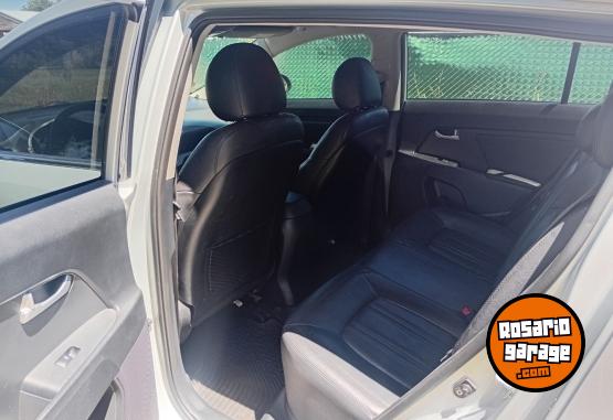 Camionetas - Kia Sportage 2014 Nafta 130000Km - En Venta