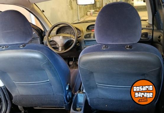 Autos - Peugeot 206 2005 Nafta 215000Km - En Venta