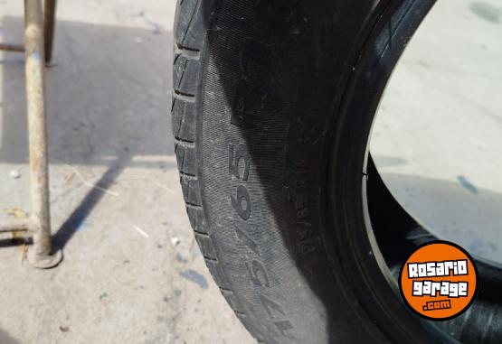 Accesorios para Autos - Cubiertas Pirelli x3 - En Venta