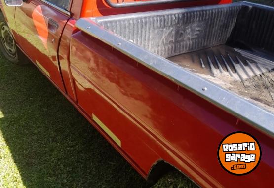 Utilitarios - Peugeot 504 1998 Diesel 111111Km - En Venta