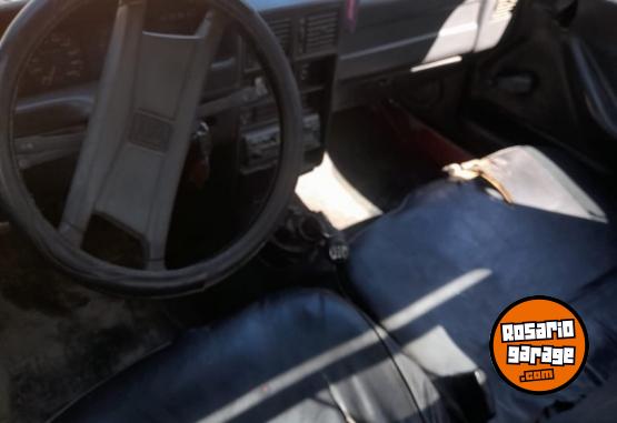 Utilitarios - Peugeot 504 1998 Diesel 111111Km - En Venta