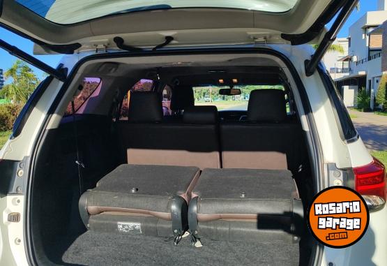 Camionetas - Toyota Sw4 srx aut 7 asientos 2016 Diesel 197000Km - En Venta