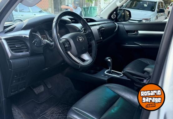 Camionetas - Toyota HILUX SRX 2022 Diesel 115600Km - En Venta