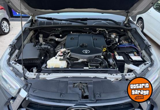 Camionetas - Toyota HILUX SRX 2022 Diesel 115600Km - En Venta