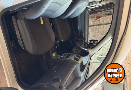 Utilitarios - Citroen berlingo HDI furgon 2022 Diesel 110000Km - En Venta