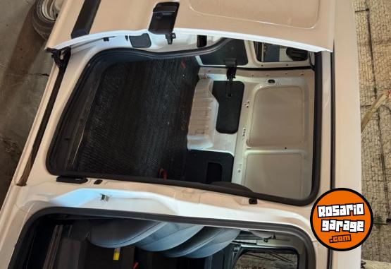 Utilitarios - Citroen berlingo HDI furgon 2022 Diesel 110000Km - En Venta