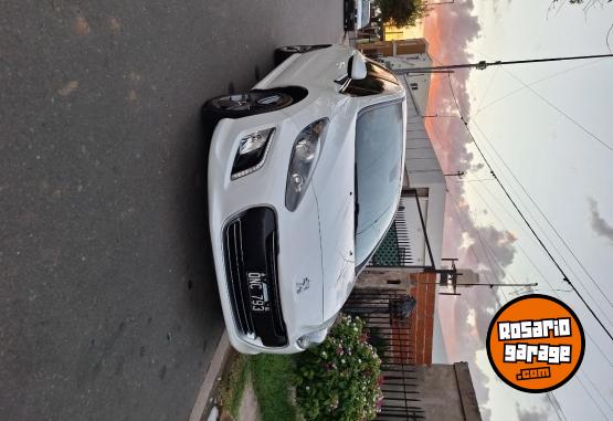 Autos - Peugeot 308 sport 2015 Nafta 170000Km - En Venta
