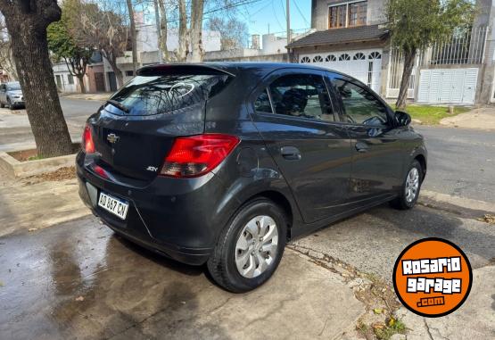 Autos - Chevrolet Onix joy 2019 Nafta 127000Km - En Venta