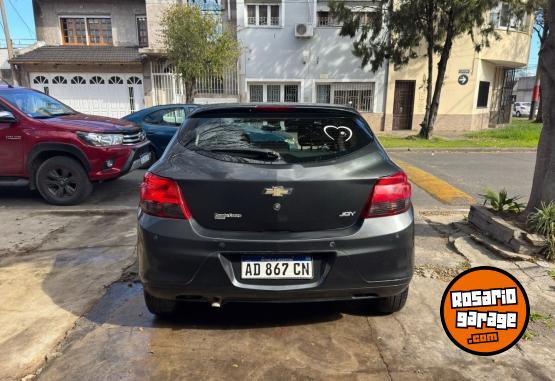 Autos - Chevrolet Onix joy 2019 Nafta 127000Km - En Venta