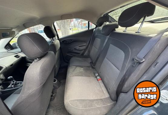 Autos - Chevrolet Onix joy 2019 Nafta 127000Km - En Venta