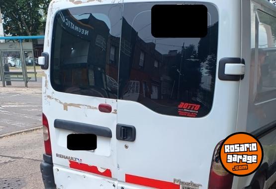 Utilitarios - Renault MASTER 2008 Diesel 300000Km - En Venta