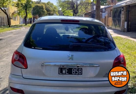 Autos - Peugeot 207 compact HDI 2012 Diesel 150000Km - En Venta