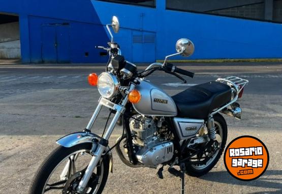 Motos - Suzuki Gn125H 2017 Nafta 18000Km - En Venta