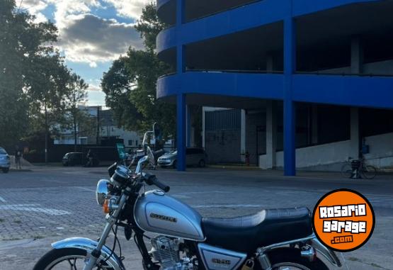 Motos - Suzuki Gn125H 2017 Nafta 18000Km - En Venta