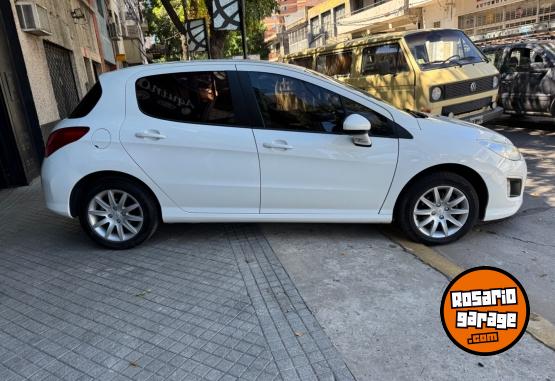 Autos - Peugeot 308 1.6 active 2015 Nafta 145000Km - En Venta