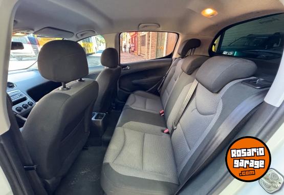 Autos - Peugeot 308 1.6 active 2015 Nafta 145000Km - En Venta