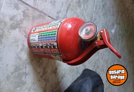 Accesorios para Autos - Ford ka 1.5,fiesta etc.Alternador,burro,juego balizas,matafuegos fuegos,compresor aire acondicionado. - En Venta