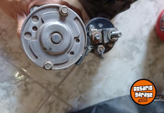 Accesorios para Autos - Ford ka 1.5,fiesta etc.Alternador,burro,juego balizas,matafuegos fuegos,compresor aire acondicionado. - En Venta