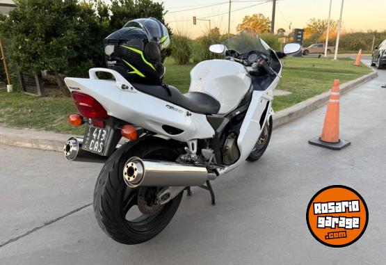Motos - Honda CBR 1100 XX 1999 Nafta 109000Km - En Venta