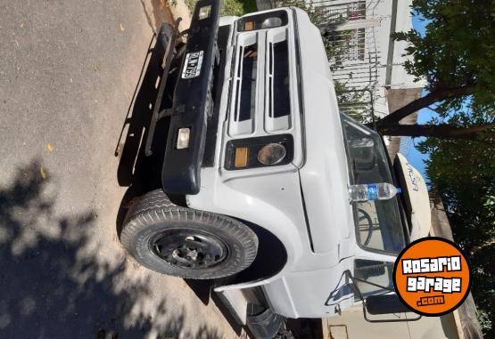 Camiones y Gr�as - Vendo Camion - En Venta