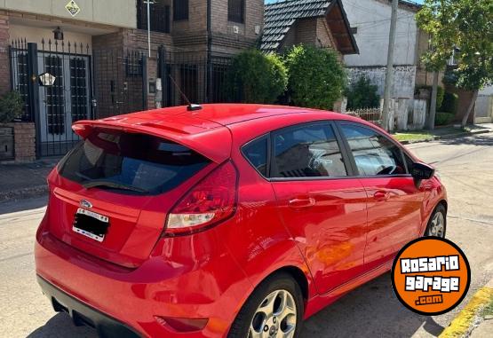 Autos - Ford Fiesta Kinetic Titanium 2012 GNC 193000Km - En Venta