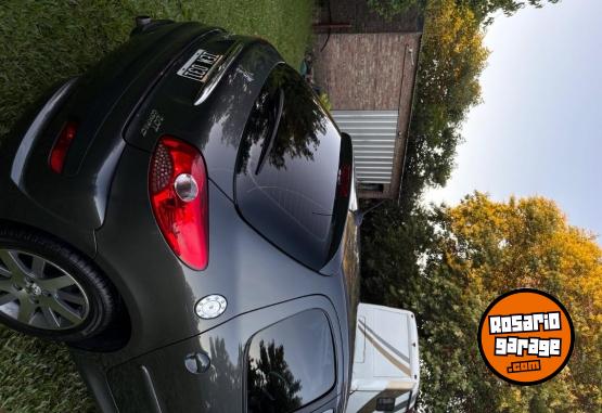 Autos - Peugeot 207 2009 Nafta 60000Km - En Venta