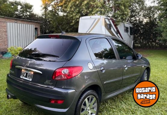 Autos - Peugeot 207 2009 Nafta 60000Km - En Venta