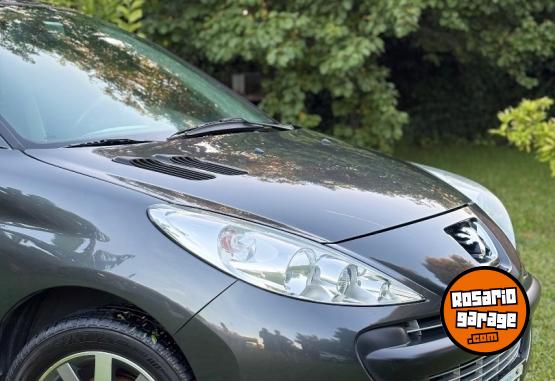 Autos - Peugeot 207 2009 Nafta 60000Km - En Venta