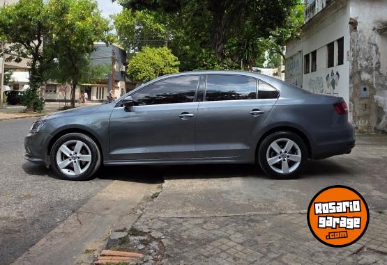 Autos - Volkswagen Vento Higline 2017 Nafta 93000Km - En Venta
