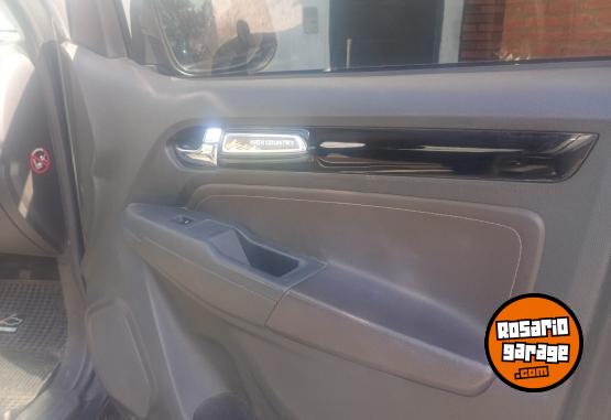 Camionetas - Chevrolet High country 2017 Diesel 178500Km - En Venta