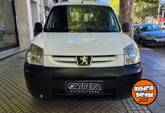 Utilitarios - Peugeot PARTNER 1.6HDI 2016 Diesel 178000Km - En Venta