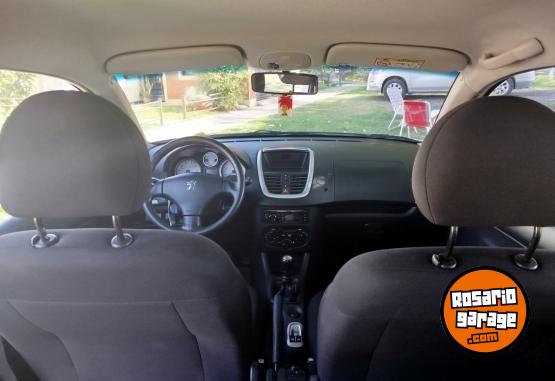 Autos - Peugeot 207 2016 Nafta 148600Km - En Venta