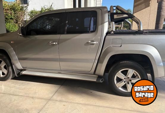 Camionetas - Volkswagen Amarok Highline Pack 2022 Diesel 160000Km - En Venta