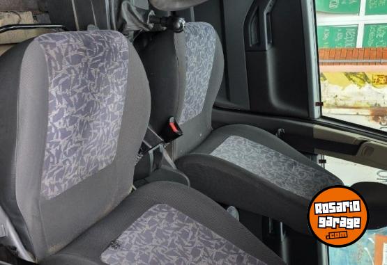 Autos - Chevrolet Meriva 2005 GNC 185000Km - En Venta