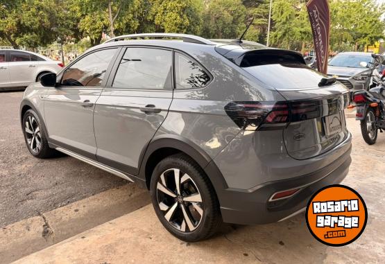 Autos - Volkswagen Nivus Highline 2021 Nafta 86000Km - En Venta