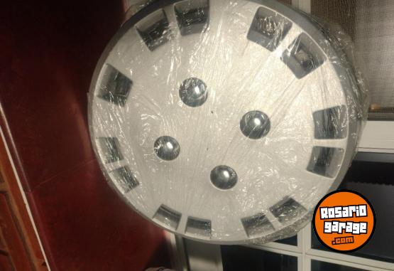 Accesorios para Autos - Tazas de ruedas - En Venta