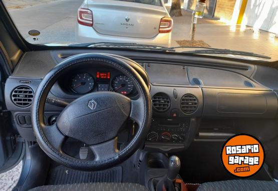Utilitarios - Renault Kangoo 2017 Diesel 114000Km - En Venta