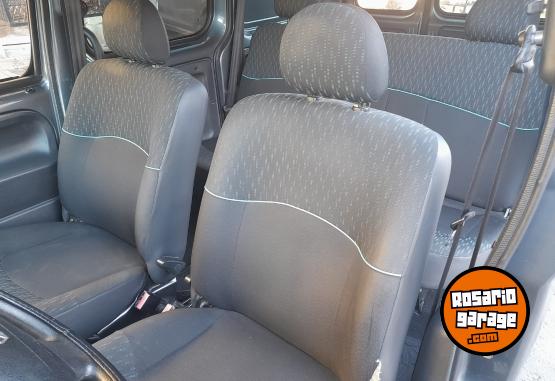 Utilitarios - Renault Kangoo 2017 Diesel 114000Km - En Venta