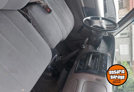 Autos - Ford Ranger 1998 Nafta 220000Km - En Venta