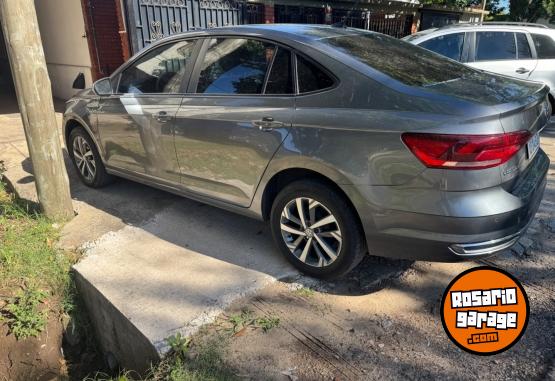 Autos - Volkswagen Virtus 2019 Nafta 117000Km - En Venta