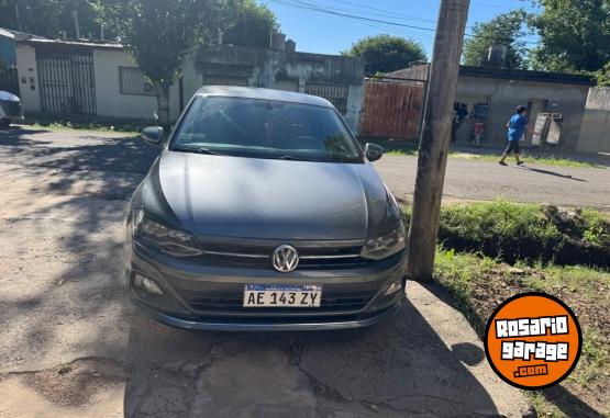 Autos - Volkswagen Virtus 2019 Nafta 117000Km - En Venta